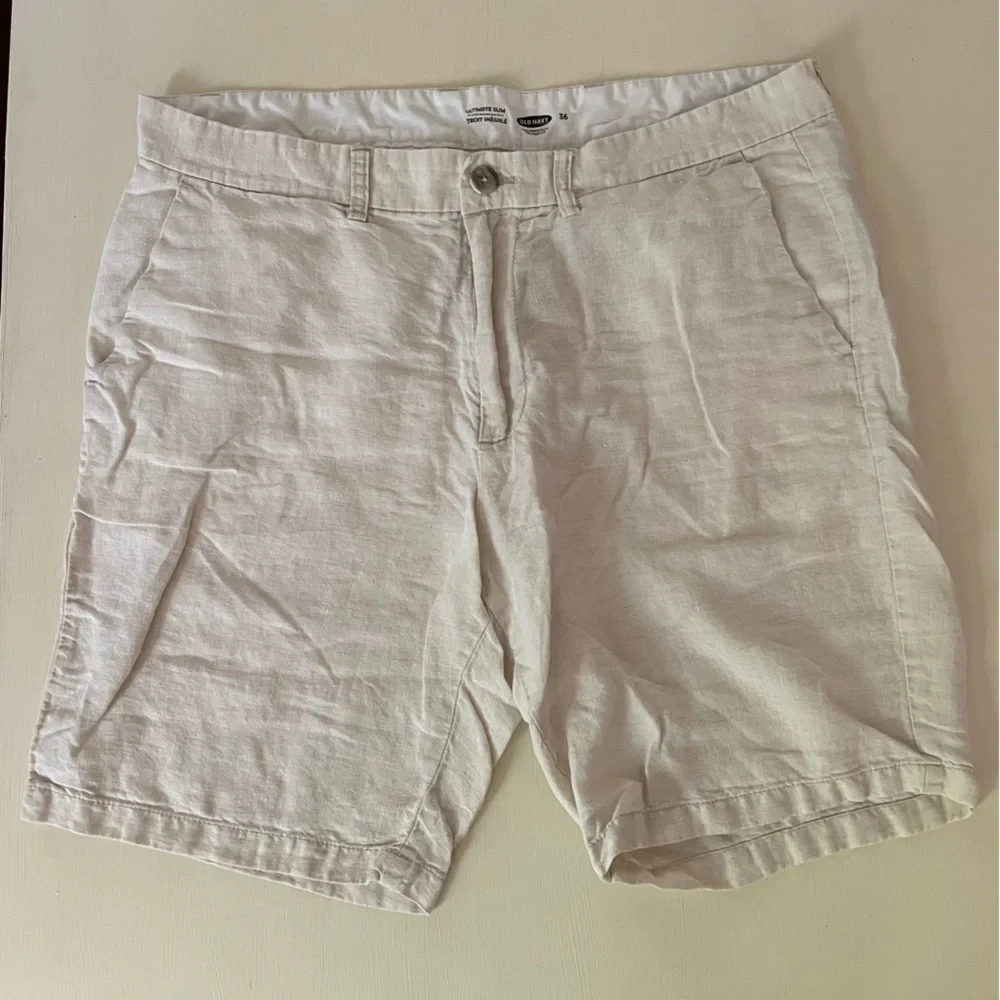 Old Navy Ultimate Slim Linen Shorts